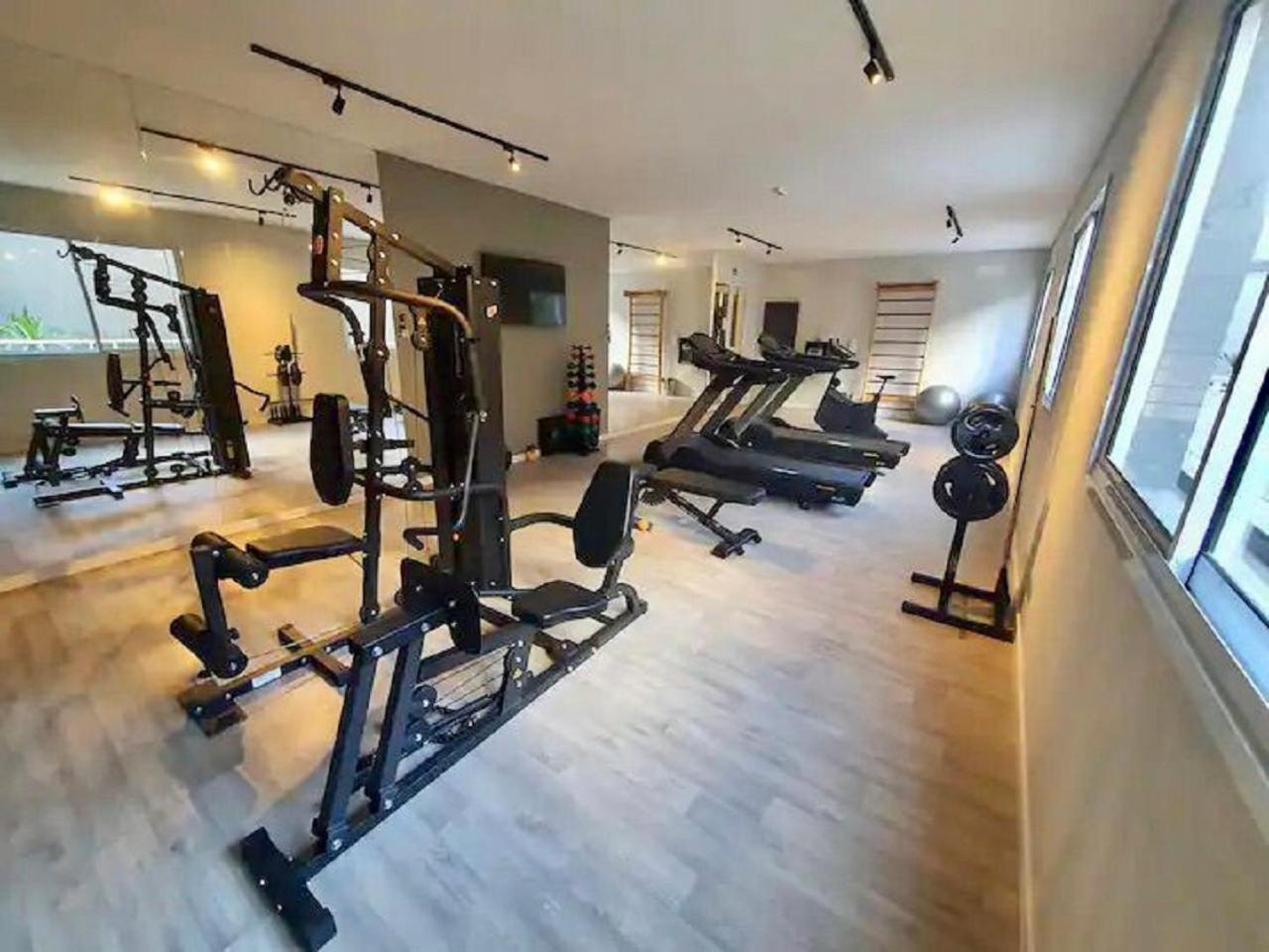 Autentico Em Frente Ao Metro Bras ! Apartamento