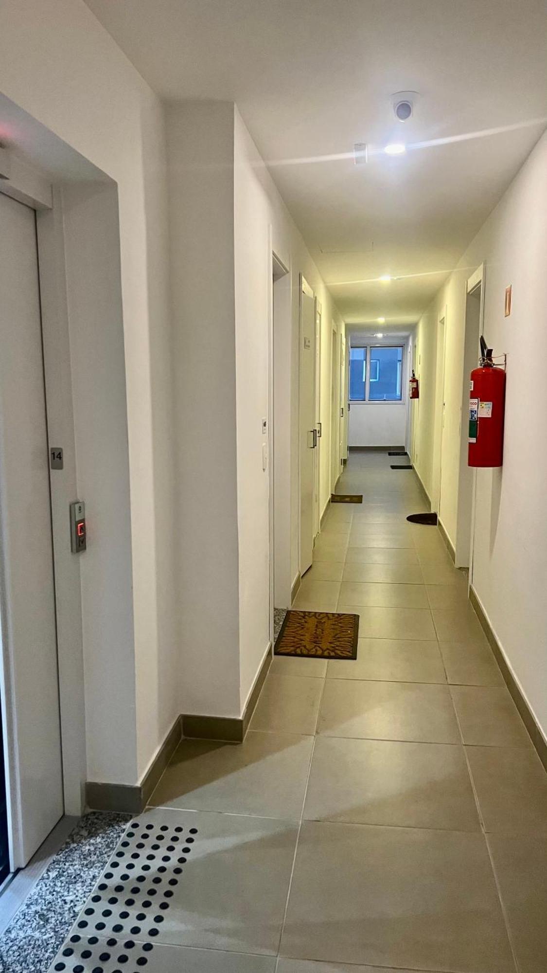 Autentico Em Frente Ao Metro Bras ! Apartamento